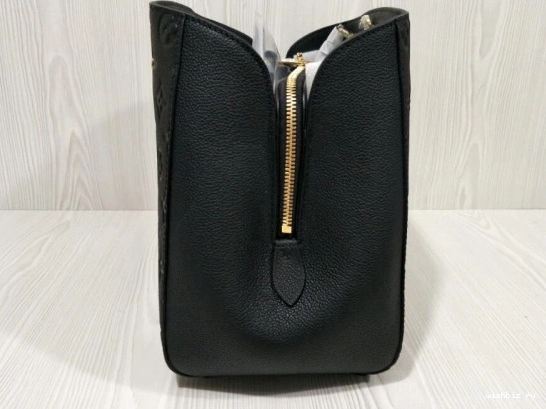 WIS MONTAIGNE MM LOUIS VUITTON 0301